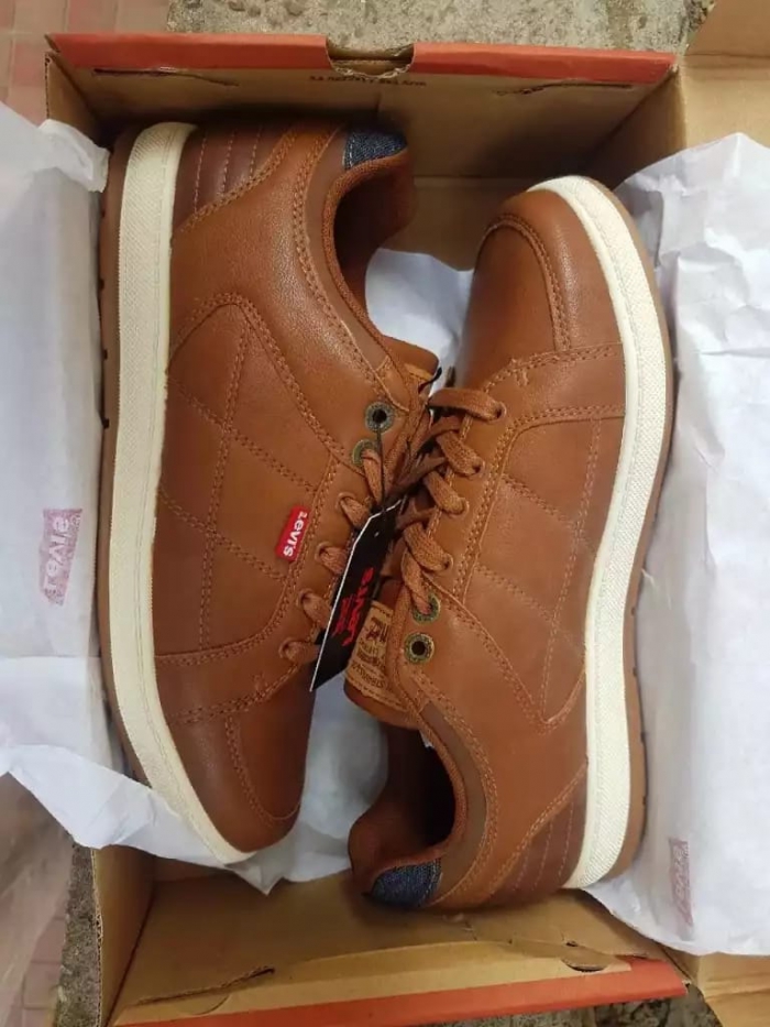 Men levis shoes - Stocklots and Traders